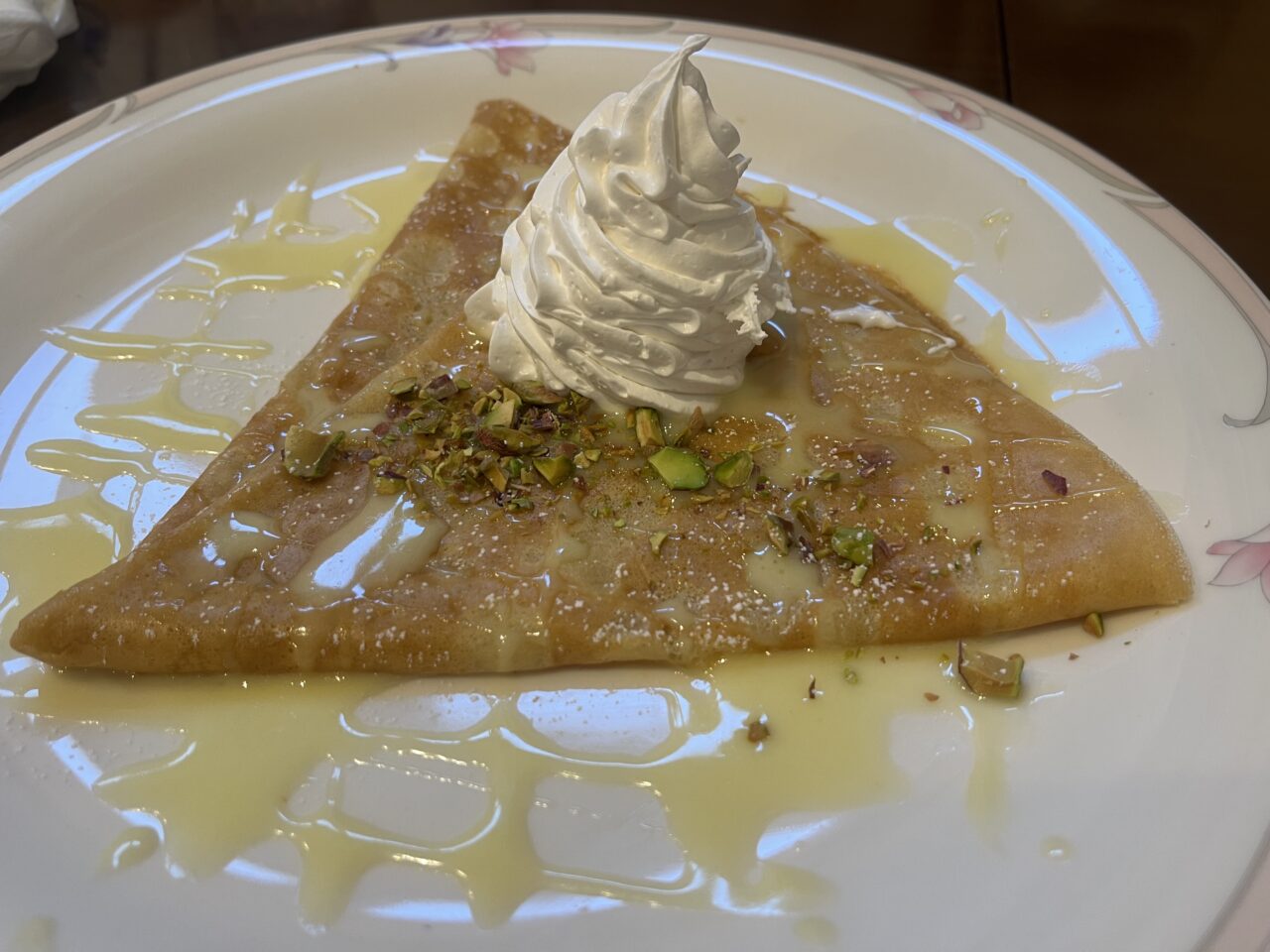 ホワイトチョコクレープ