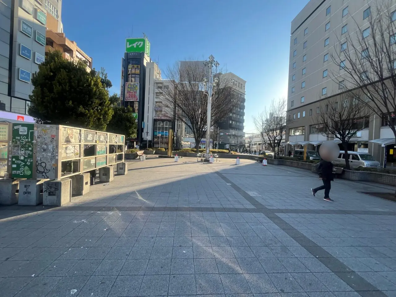 高円寺北口駅前広場