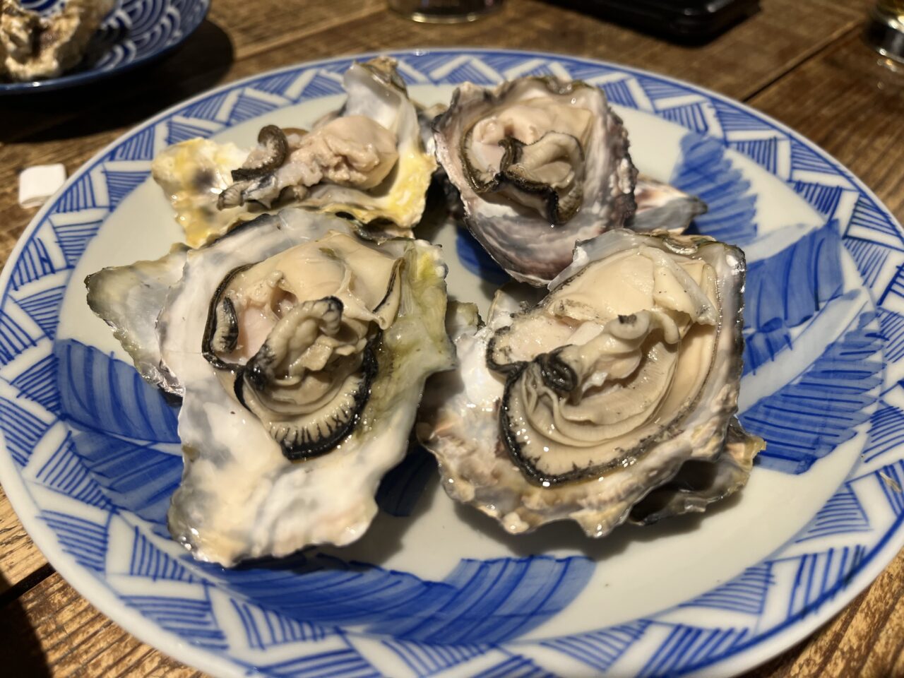 まら　蒸し牡蠣