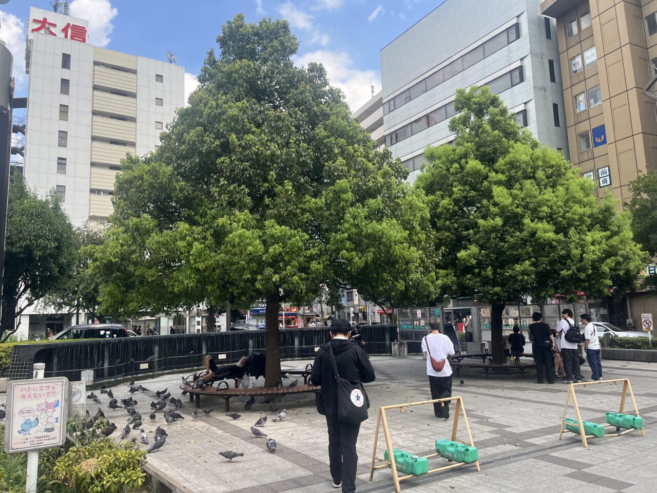 高円寺駅南口広場