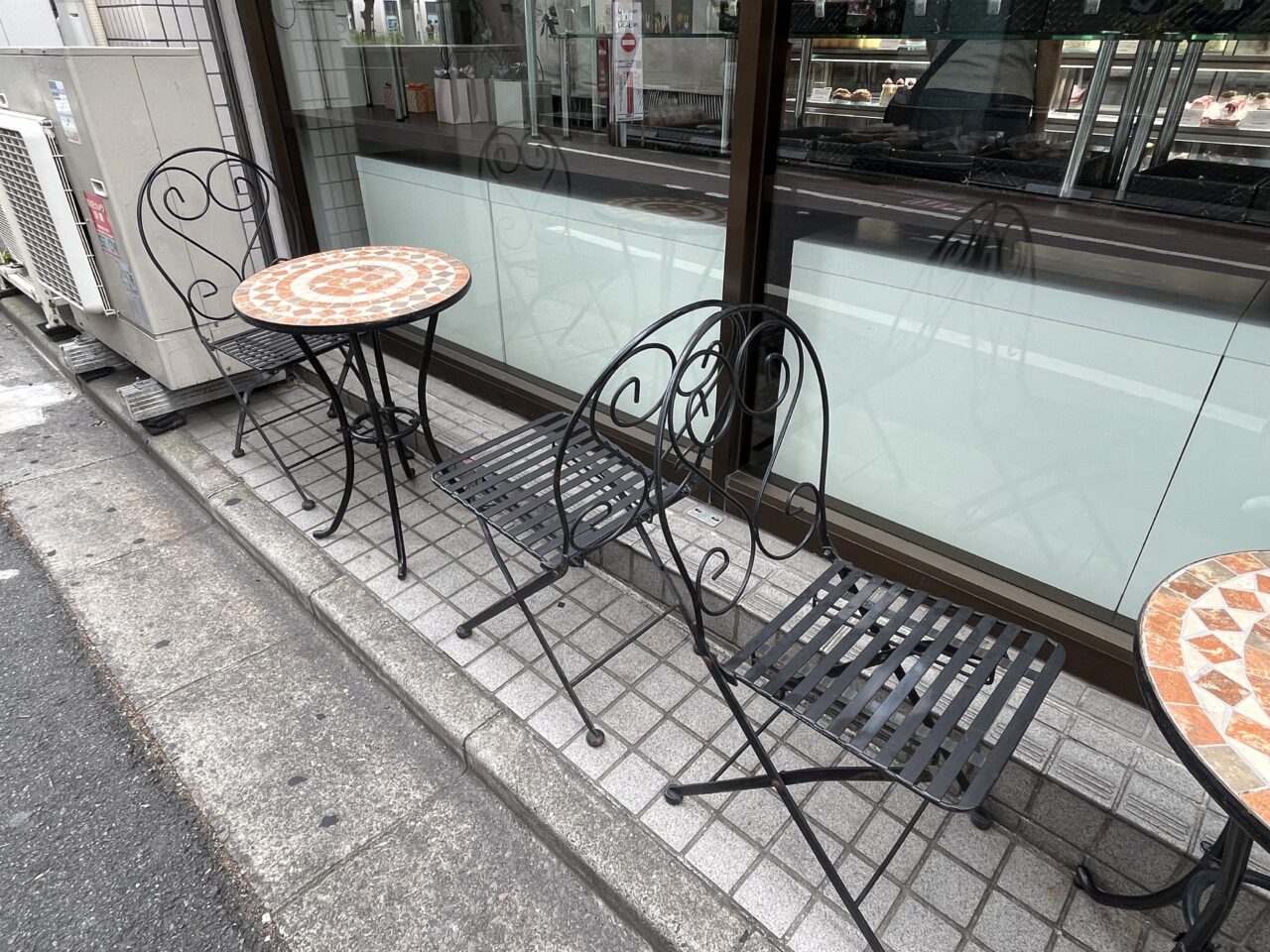 パティシエ ジュン ホンマ 高円寺駅前店